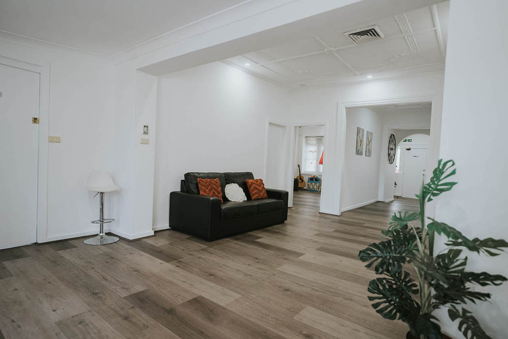 Mina House, Angels On Wheels