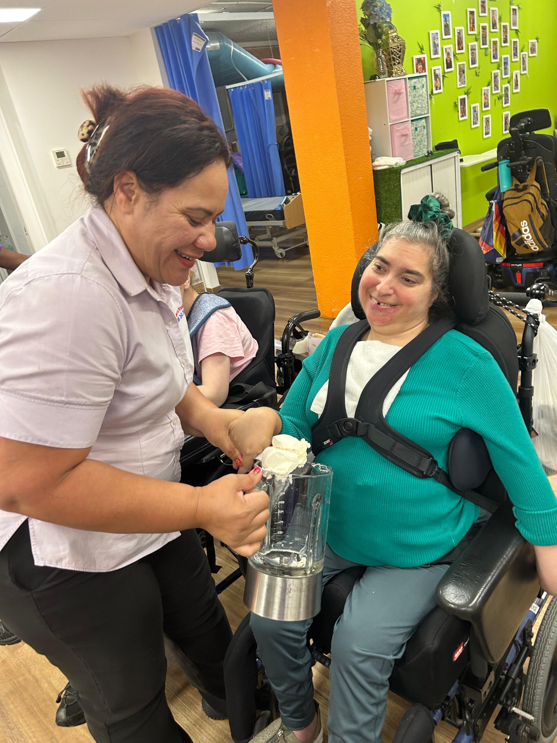 Smoothie Making, Angels On Wheels