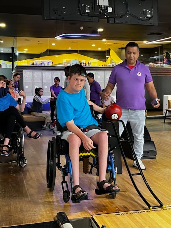 Bowling, Angels On Wheels